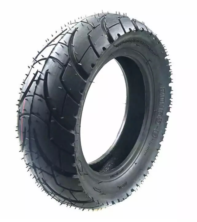 10x3 road tyre for electric scooters with on-road tread pattern