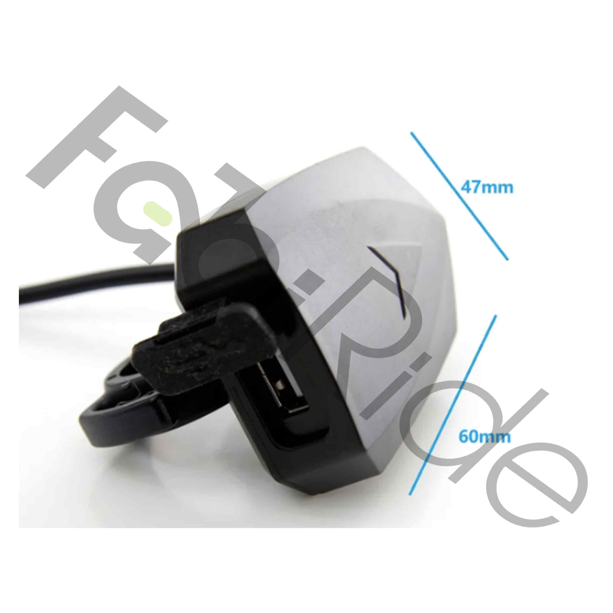DC-DC step-down converter with USB port for e-scooter and motorcycle