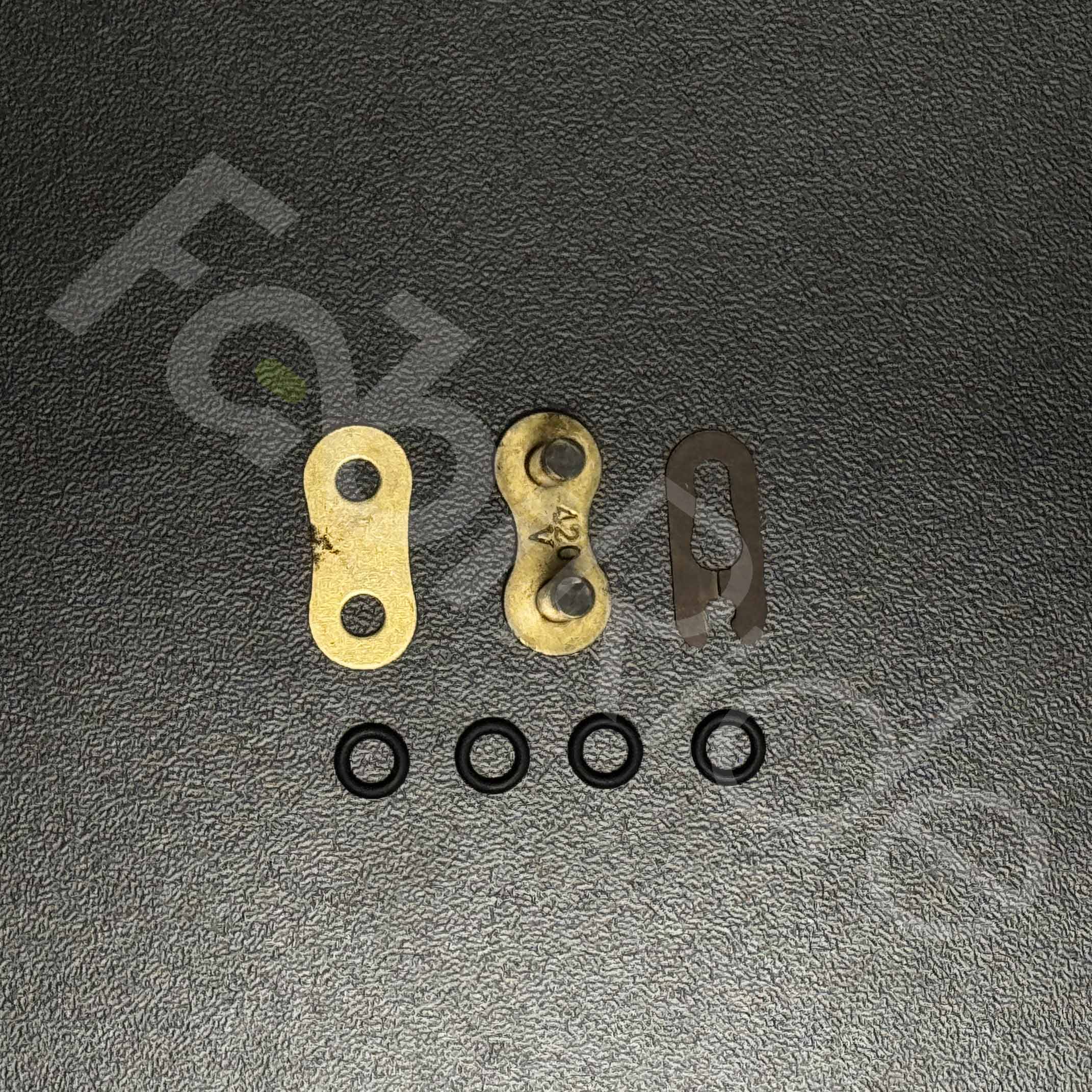 #420 connecting link set with side plates, pins and retaining clip