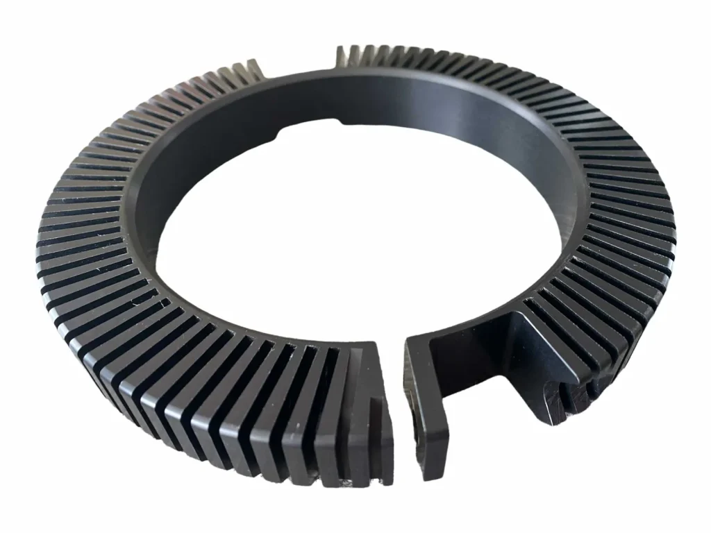Aluminium motor radiator in black for the INOKIM OXO motor